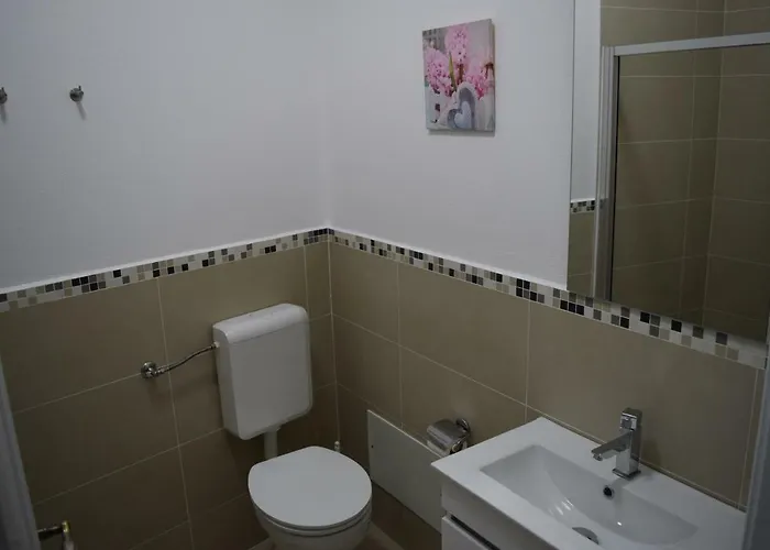 Casaduarte Courtyard * Lagos